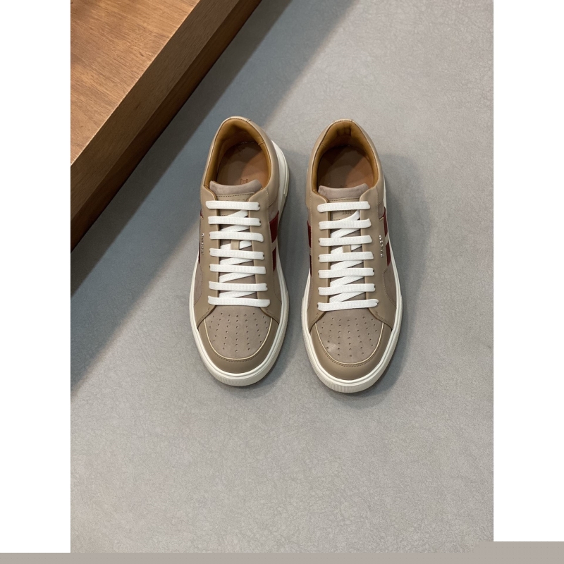 B**rry sneakers